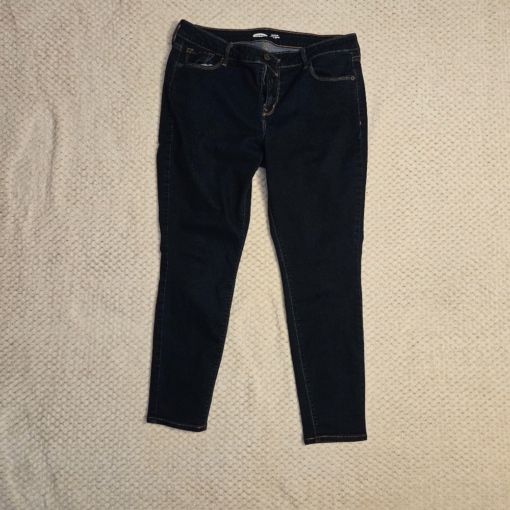 Old Navy Women's Rockstar Super Skinny Jeans Size 14 Short